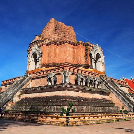 Bed Stop Hotel Chiangmai Τσιάνγκ Μάι Εξωτερικό φωτογραφία